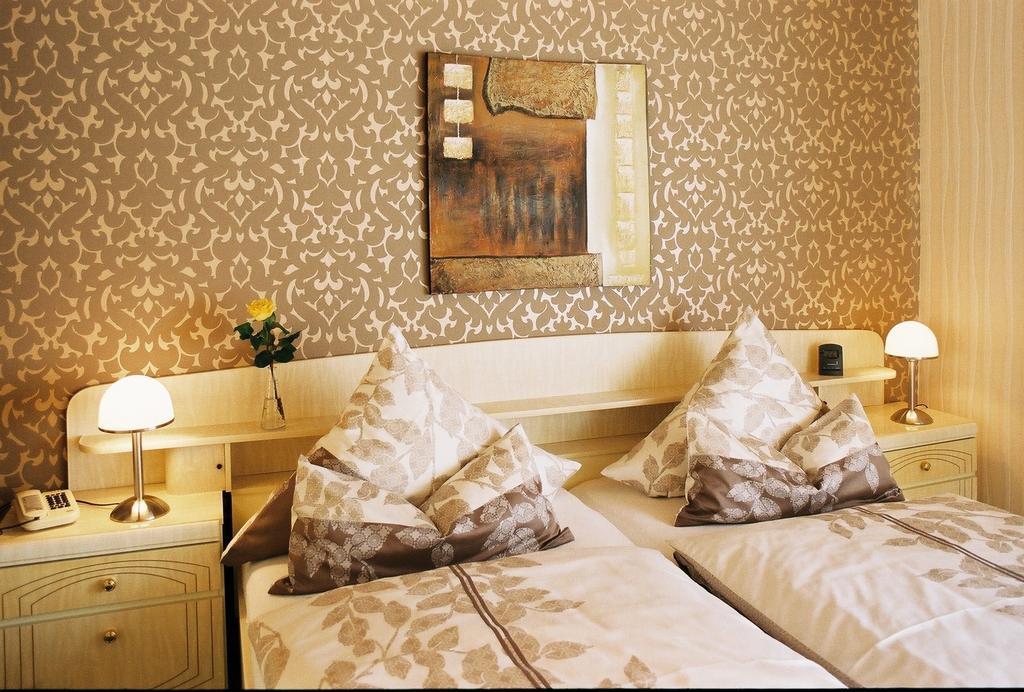 Pension Hilberath Kottenborn Room photo