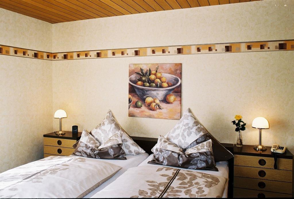 Pension Hilberath Kottenborn Room photo