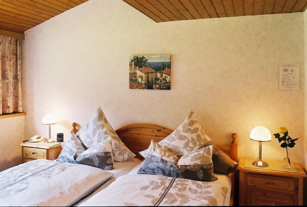 Pension Hilberath Kottenborn Room photo